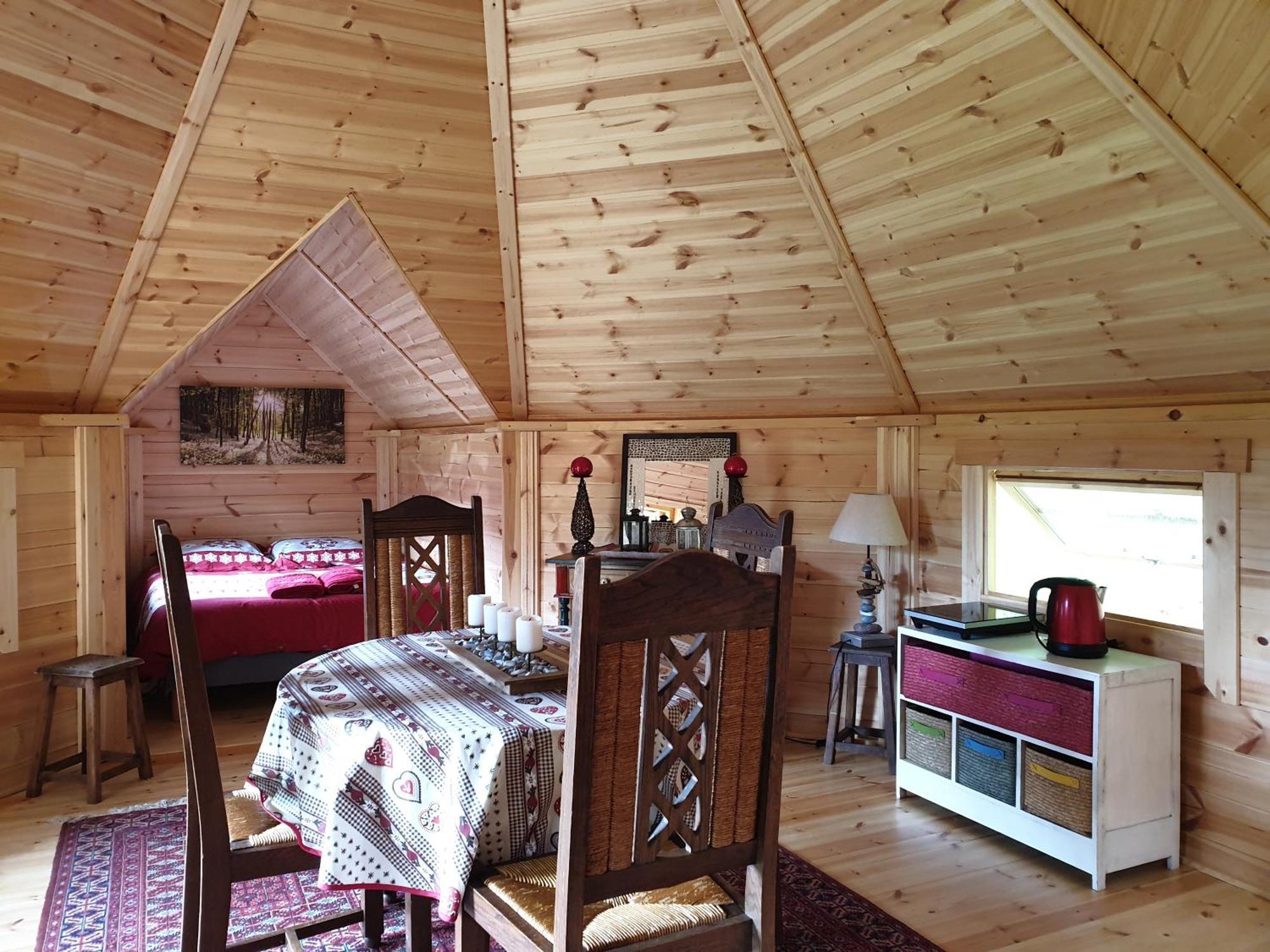 White Wood Kota Hotel Nonville Kültér fotó
